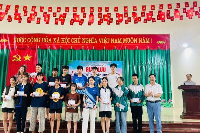 SÔI NỔI BUỔI GIAO LƯU THỂ DỤC THỂ THAO CỤM SỐ 31: ĐIỀN KINH TRƯỜNG THCS VĂN LÝ GẶT HÁI THÀNH TÍCH ẤN TƯỢNG!